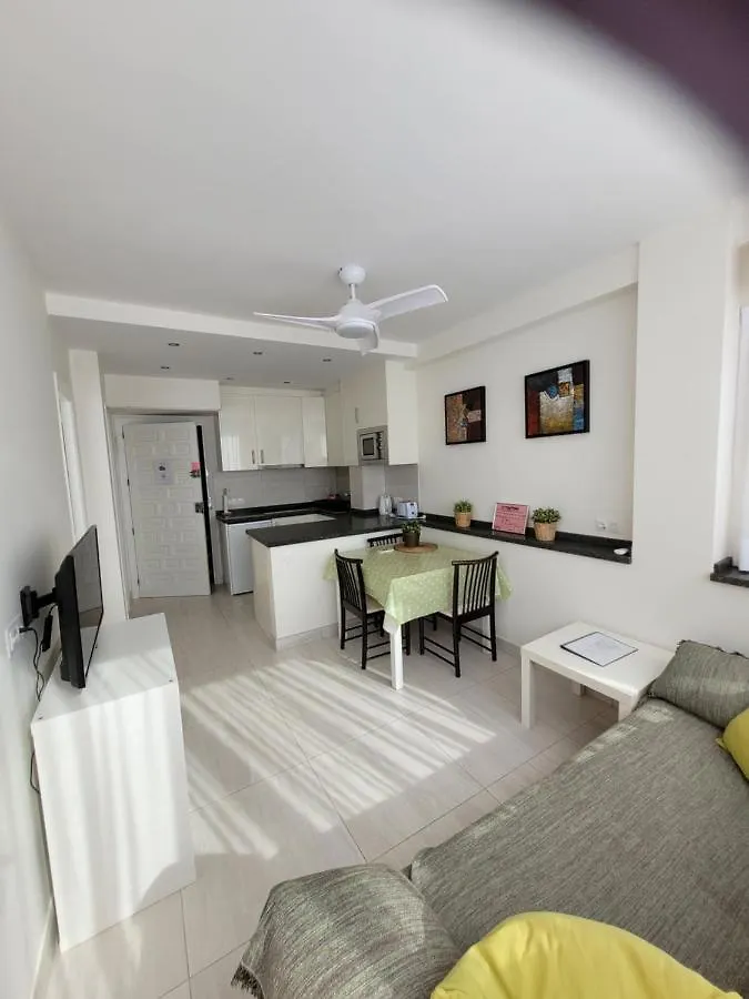 Sol Y Sol Apartment Torremolinos
